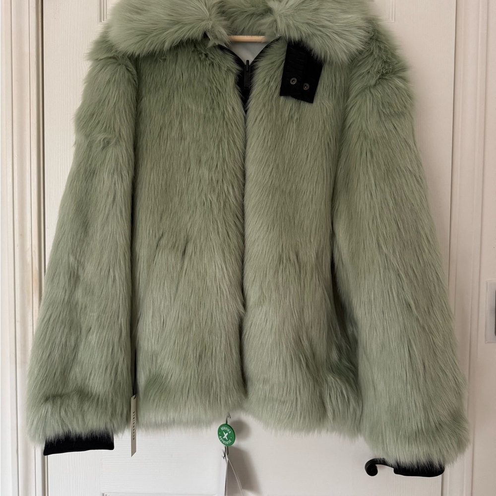 Nike x Ambush Women’s reversible Faux Fur Coat Size L